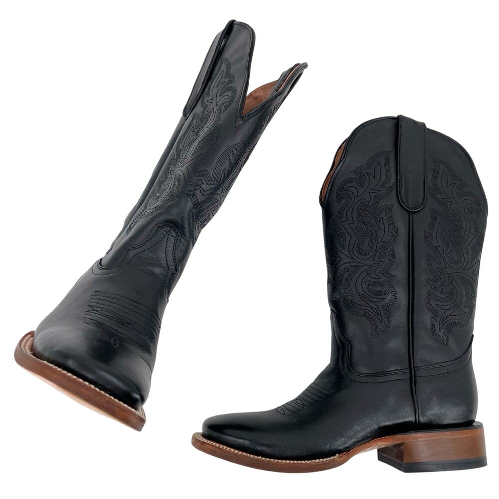 Black Heeled Boots
